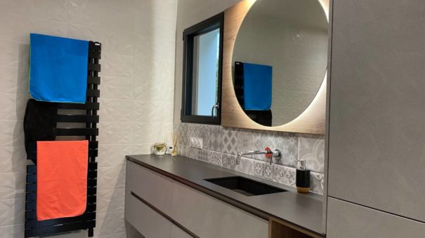 Agencement d'une salle de bains à Concarneau